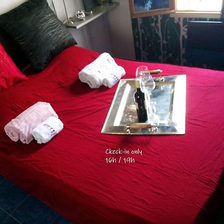 Patrick&Pierre Bed And Breakfast Ним Екстериор снимка